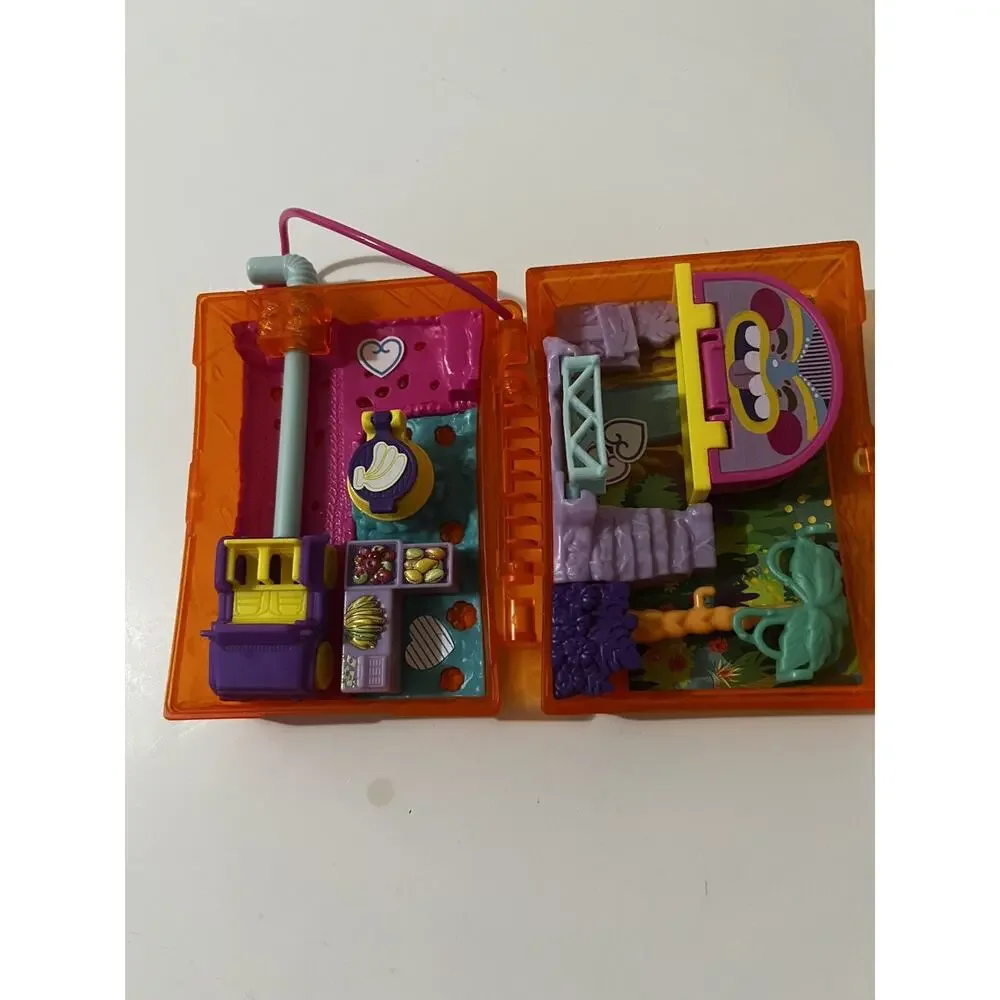 Polly Pocket Micro Jungle Safari Compact Juice Box Toy Diorama Set Polly Shani